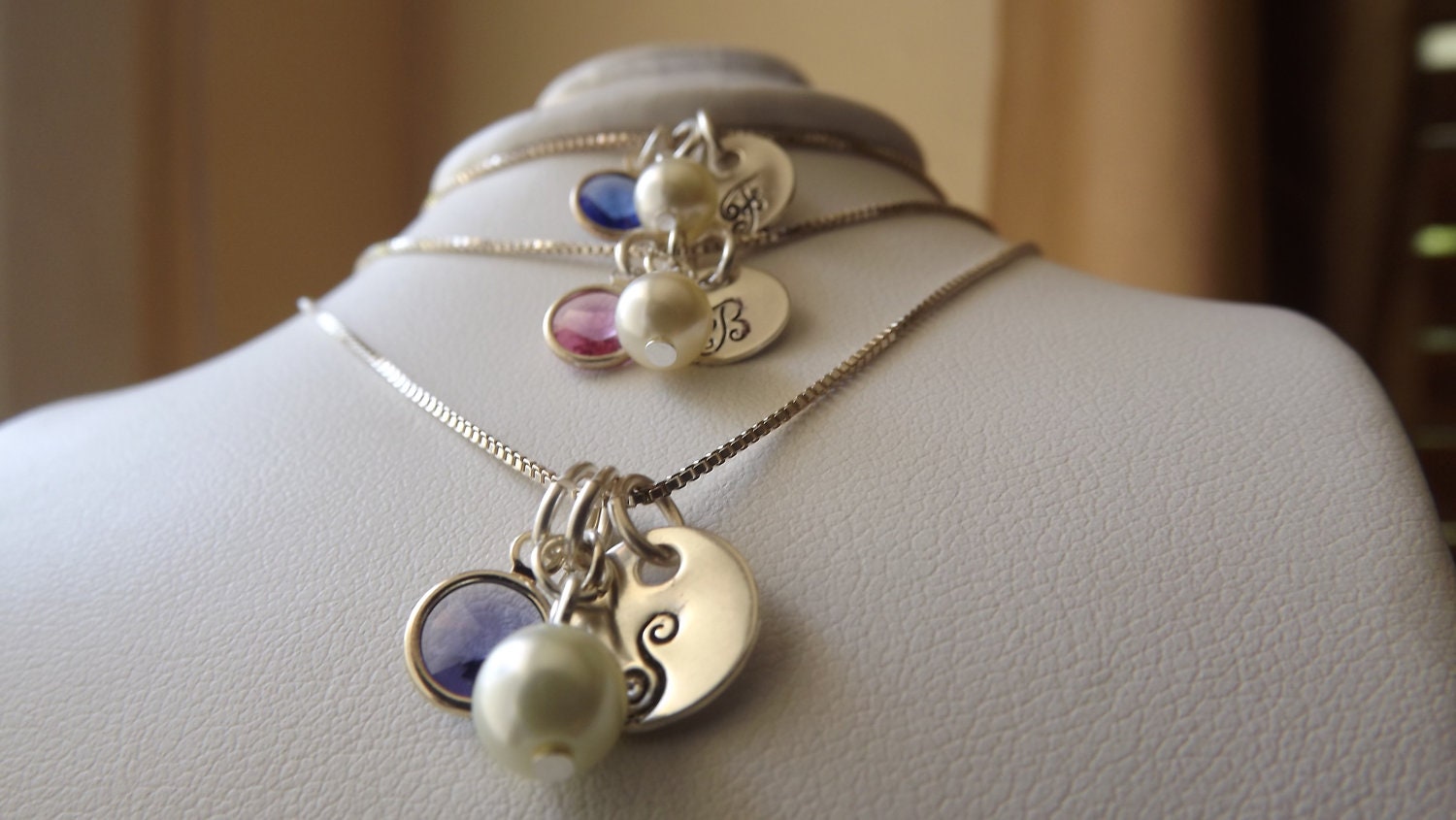 Bridesmaid Gift Necklace set of 5 white Pearl-Swarovski Crystal Wedding Jewelry Sterling Silver Disc