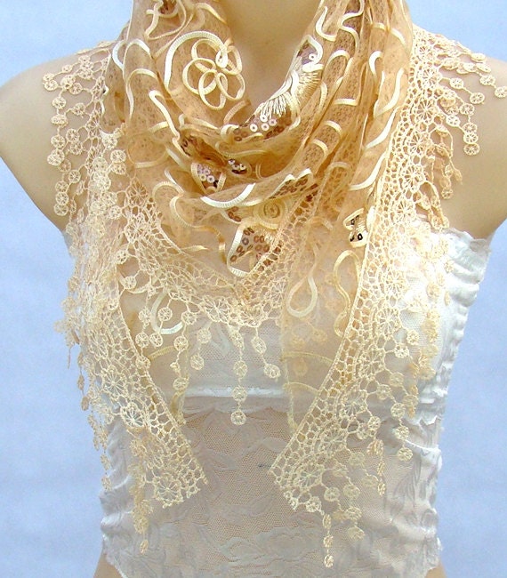 New spring and summer unique fashion, lace Sequin triangle scarf, shawl, scarf embroidered flowers, soft comfort women accessories