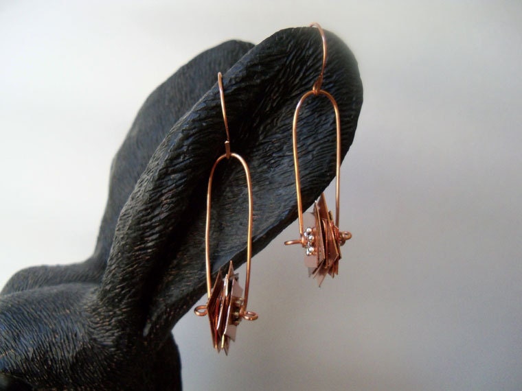 Copper sheet metal and copper wire disc dangle earrings