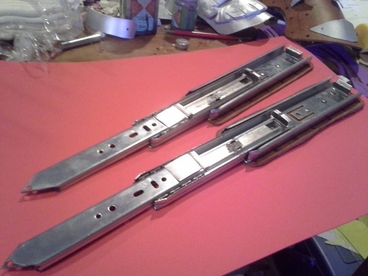 assassins creed hidden blade props, set of 2