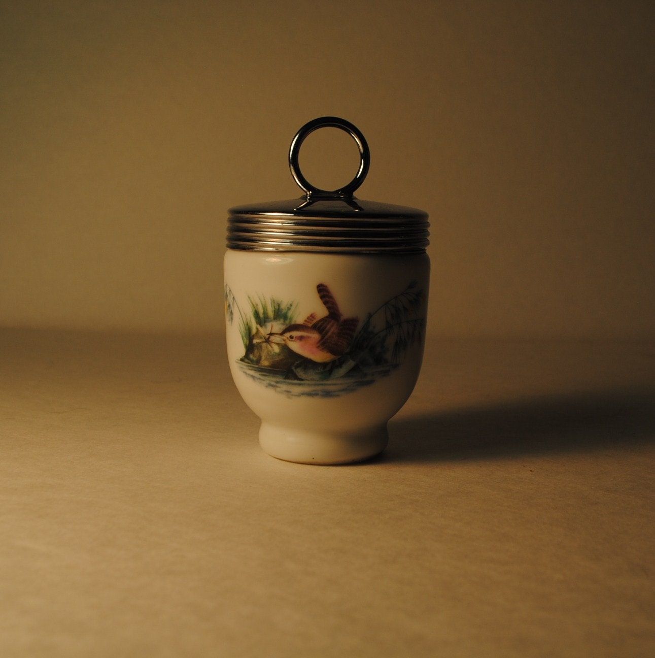 pipkin ROYAL WORCESTER antique birds egg CODDLER egg made in england perfect for breakfast, a nice cuppa tea toast  and a soft boiled egg