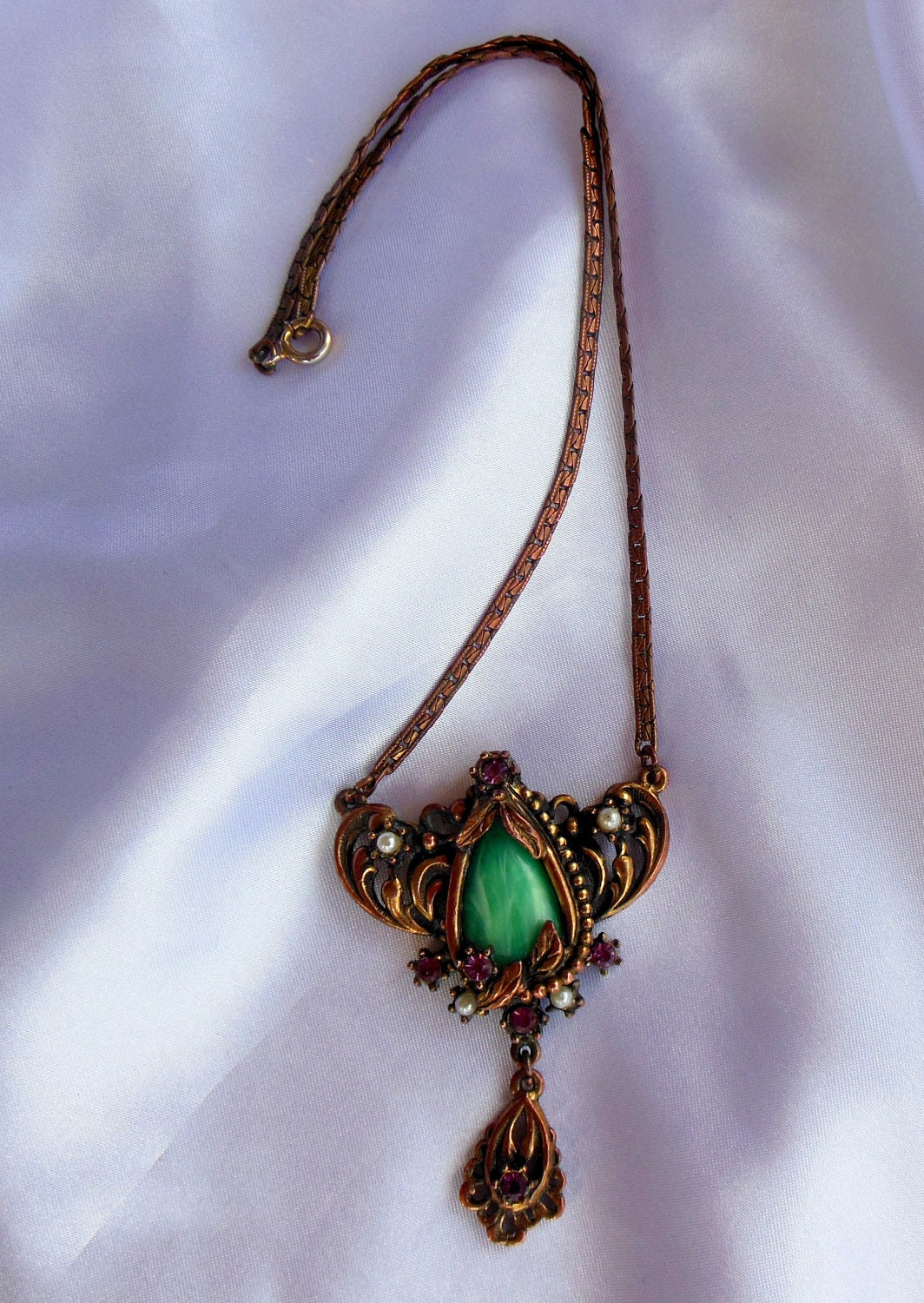 Art Deco Necklace Gold on Copper with Green Jasper Stone and Immitation Amethyst from 1940s