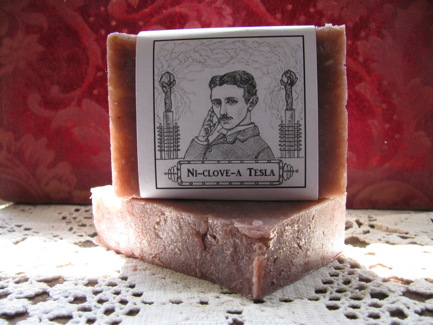 Ni-clove-a Tesla Soap