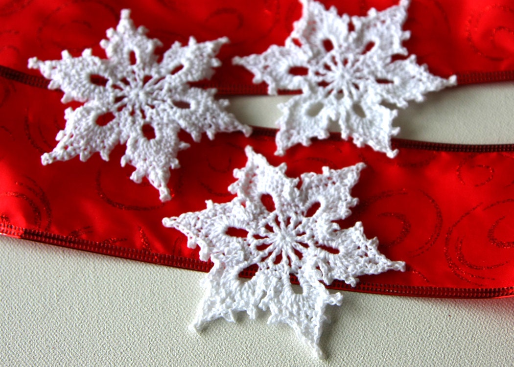 Crochet Snowflakes Christmas Ornament Appliques Set of 3 - GetTangled