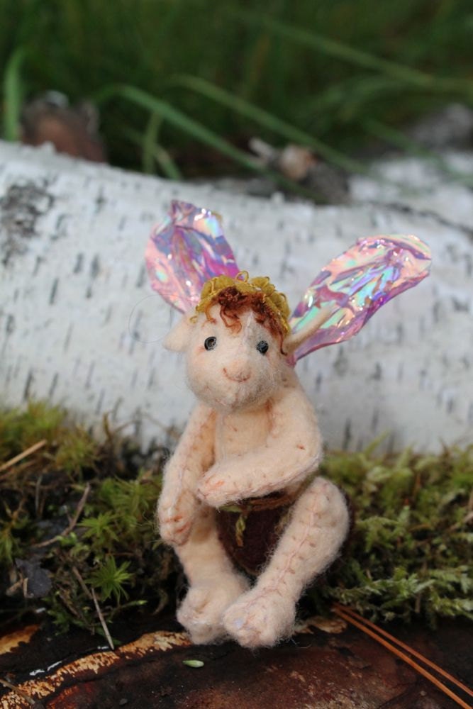 Wee Fae, fairy sewing pattern, hand stitch, waldorf style, PDF  digital download