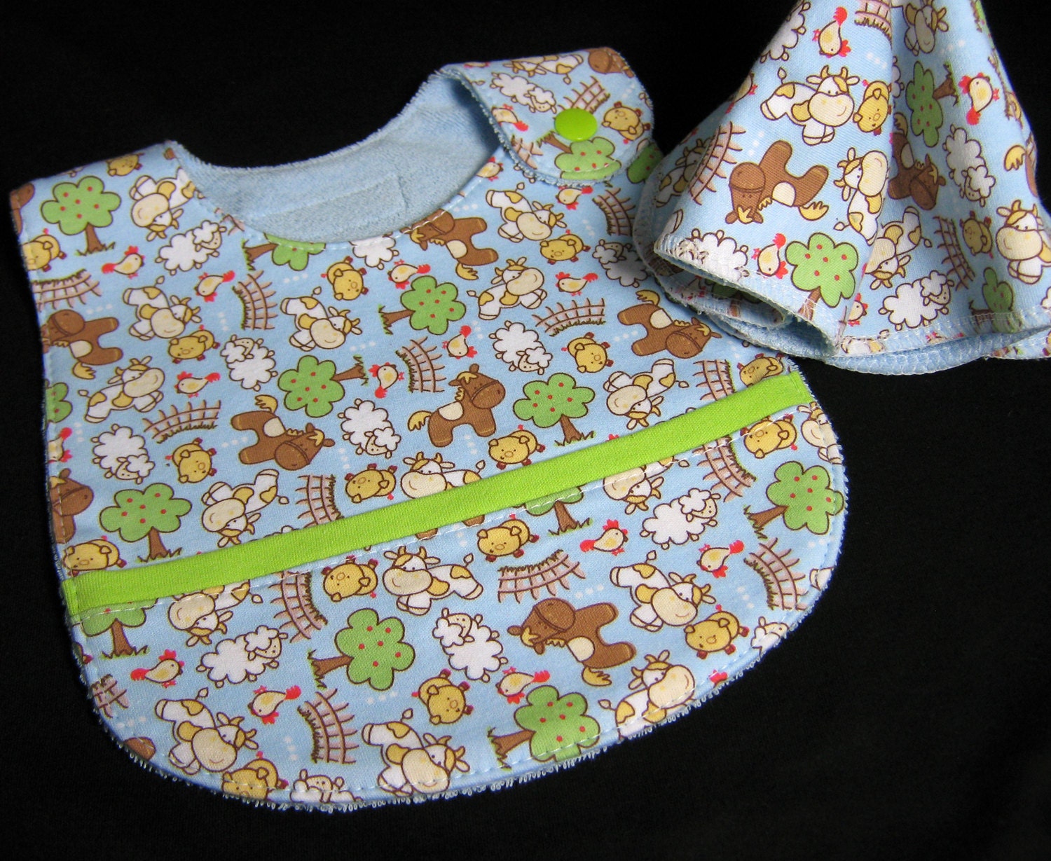 Cotton Bib and Cloth Wipe - Farm Theme