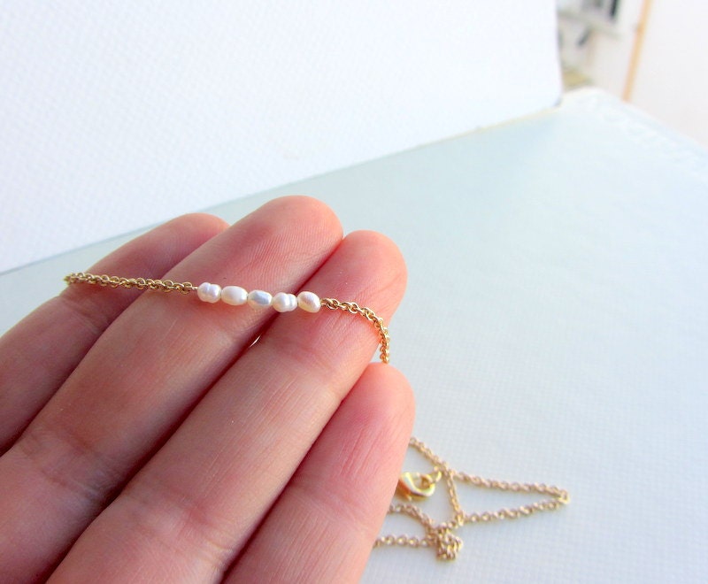 Pearl necklace, gold pearl necklace, bridal necklace, simple necklace, wedding, bridesmaid jewelry