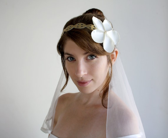 Juliet - Bridal Hair accessory, Vintage Flower Headband,in Ivory and gold leather and satin