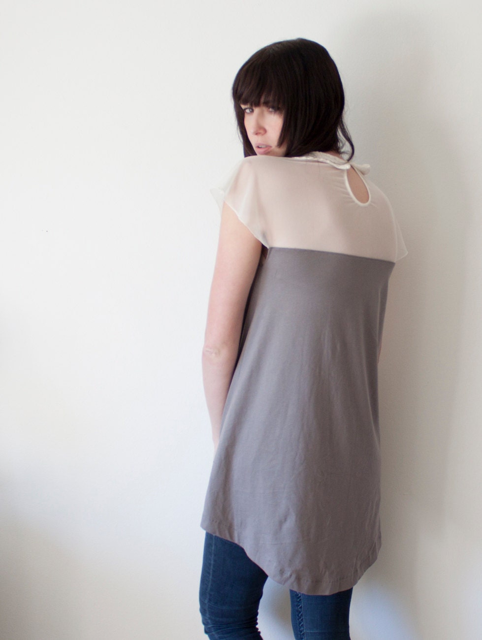 High low hem tunic - slouchy grey jersey top with peter pan collar, feminine bohemian style top for women - large