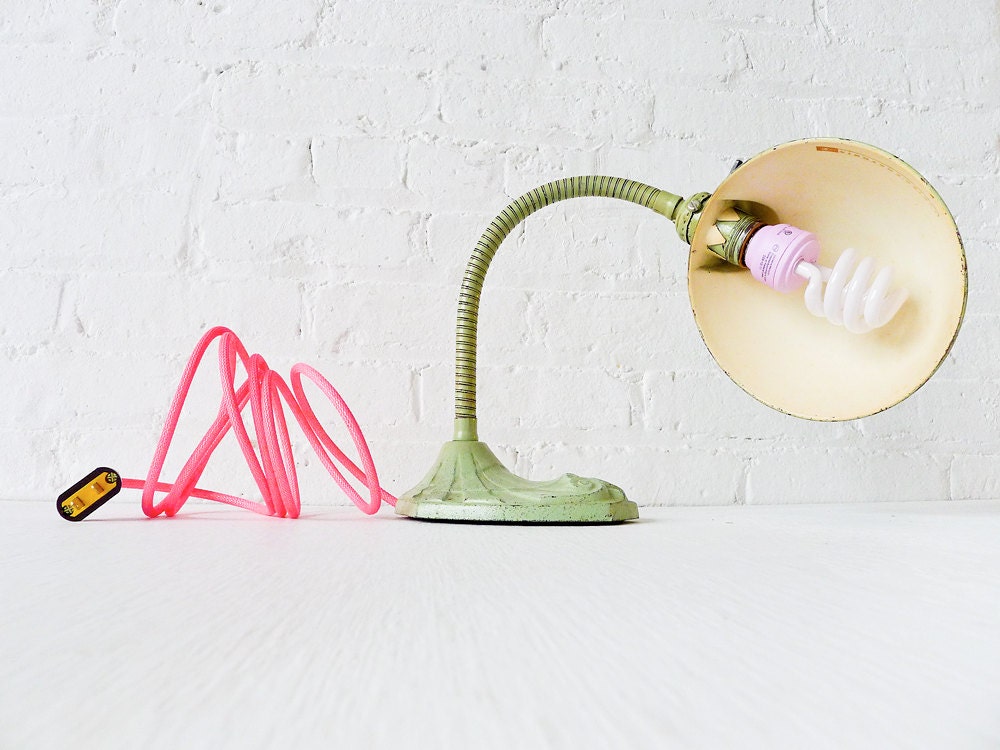 20% SALE - Vintage Industrial Lighting - Fairy Gooseneck Table Lamp - Neon Pink Net Color Cord
