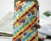 iPhone 4 Case Fabric, iPhone 5 Case, iPhone 4S Case, iPod Case, iPod Touch Case, Cell Phone Case, Japanese Button Cotton w. Metal Frame