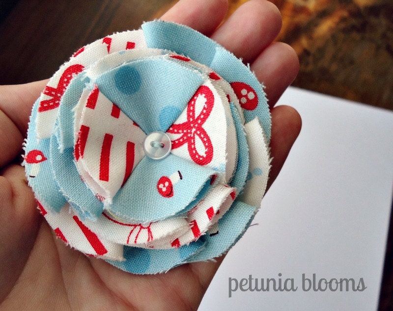 petals for your hair // pale blue, white & red bows