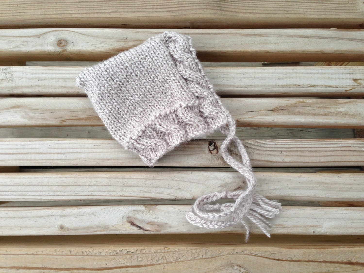 newborn cabled pixie hat light grey photo prop