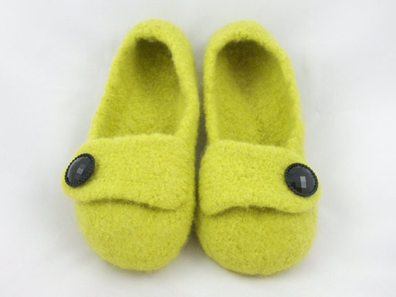 Meadow Green Womens Felted Wool Slippers