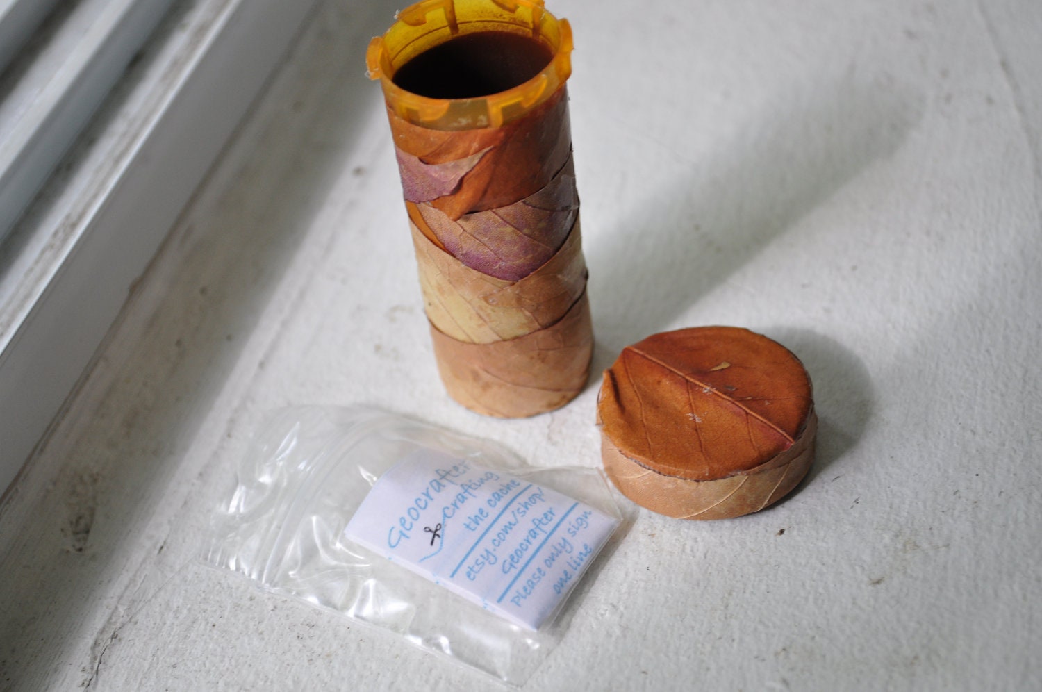 Leaf Camouflaged Geocache - Pill Container