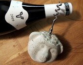 housewares: honey bear wine bottle opener