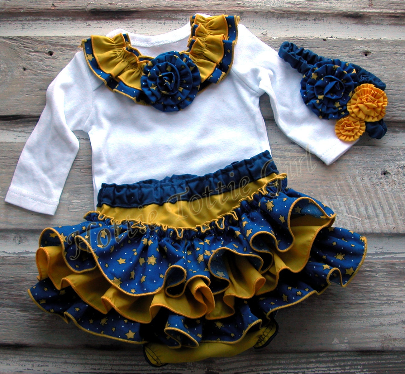 TEAM SPIRIT Ruffle Bloomers, Ruffle Diaper Cover, Daddy's little cheerleader Your Team Colors You Pick Team Bloomer Toddler 5556 NL P3
