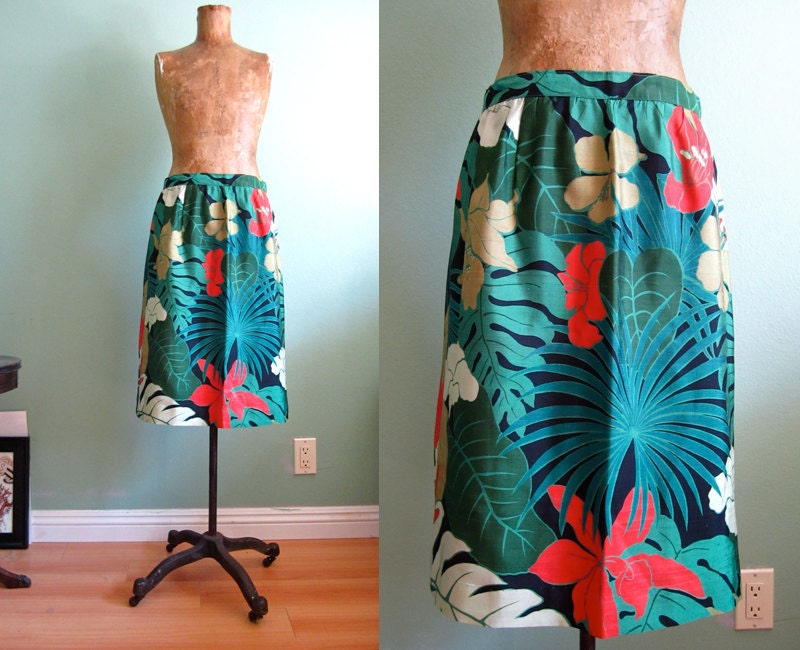 1960s skirt/ vintage hawaiian print/ silk tropical floral pencil skirt S-M