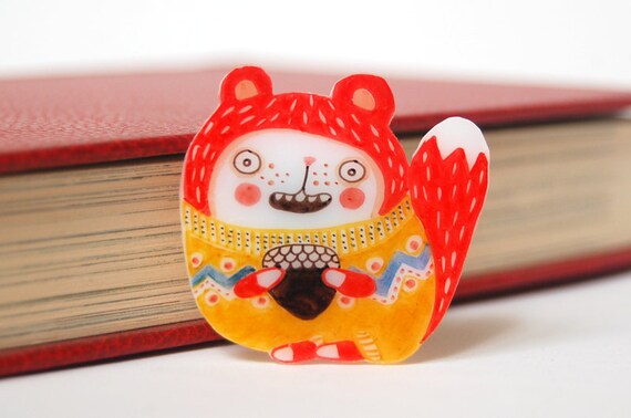 TIFFANY the squirrel - shrink plastic brooch