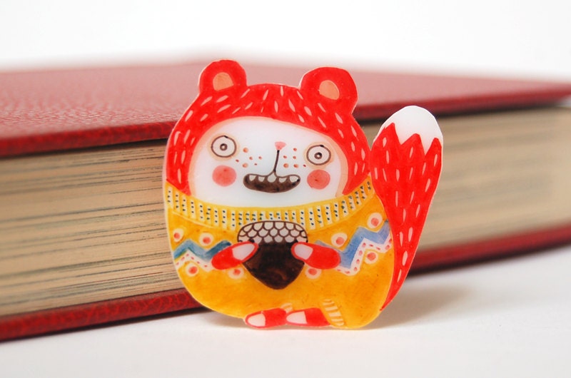 TIFFANY the squirrel - shrink plastic brooch