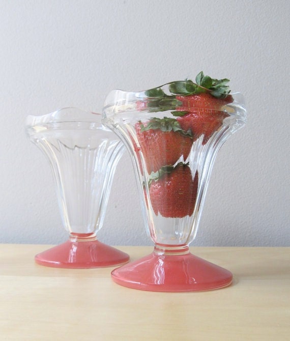 strawberry parfait glass, vintage arcoroc glassware