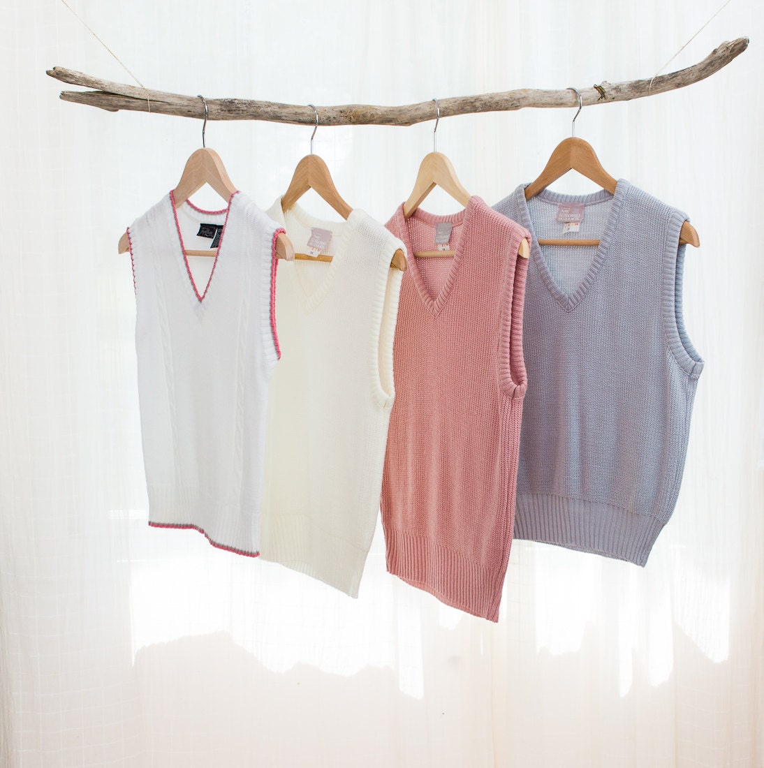 1970s Sweater Vest - White with Pink and Grey Stripe - Vintage 70s Knit Vest - S