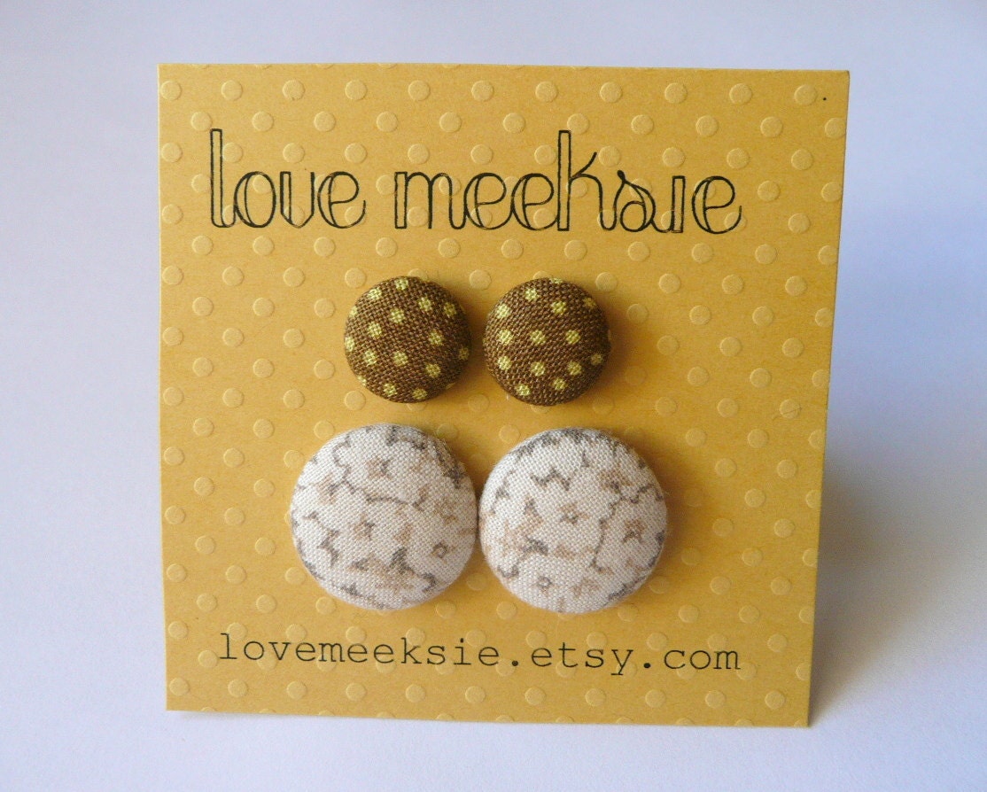 fabric button earrings, neutral colors, oak & baby's breath set of 2