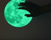 The Moonlight sticker /M-size, CLAIR DE LUNE (glow in the dark moon wall sticker - 21cm)