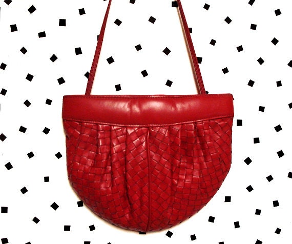 Woven Red Leather Shoulder Bag- Vintage Crossbody Bag- 1970s 1980s