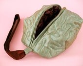 Zombie-Green Brain Clutch