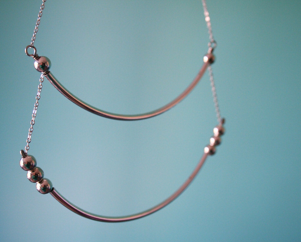 NEW Elaxi Necklace