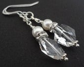ROYAL BRIDE swarovski crystal and pearl bridal wedding earrings.  Bridesmaid earrings.  Vintage style.  Sterling silver.