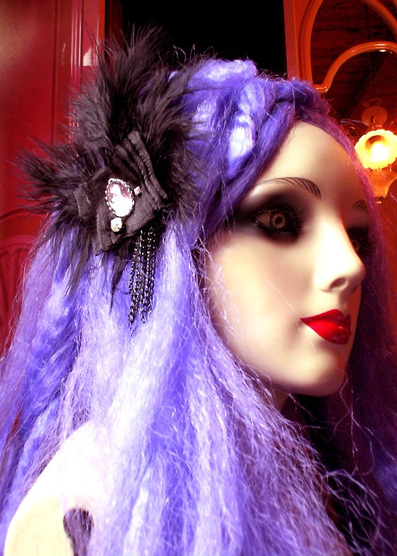 Art deco sexy FASCINATOR with black FEATHERS / new hair clip handmade by You bad Girl indie fashion Poe emo cute rockabilly gothic vixen