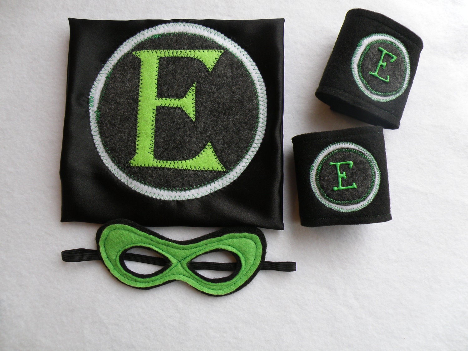Custom Super Hero Set - Cape/Bi-Color Mask/Cuffs