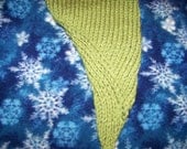 Newborn Pea Pod Cocoon  Photo Prop