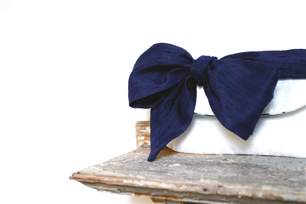 bridesmaid gifts, wedding and bridal clutches...  silk purses in your colors