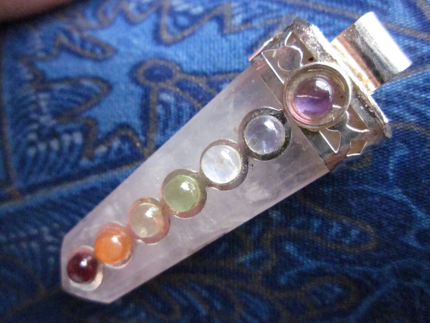CHAKRA PENDANT for Healing & LOVE Rosequartz  in Sterling Silver Rainbow Gems  Amethyst Iolite Moonstone Peridot Citrine Carnelian Garnet