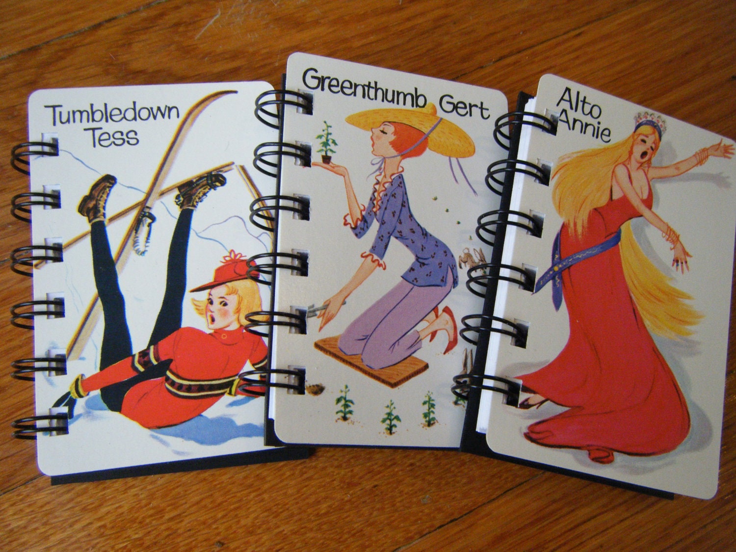 Vintage Old Maid Minibooks --- Great stocking stuffers