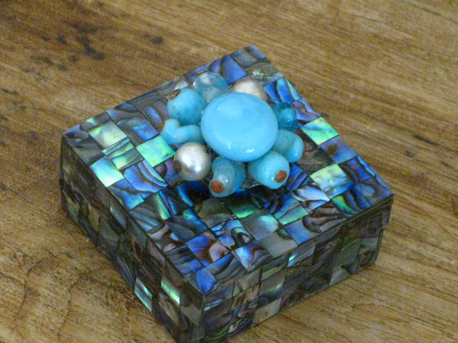 Shell inlay Pill or Trinket box