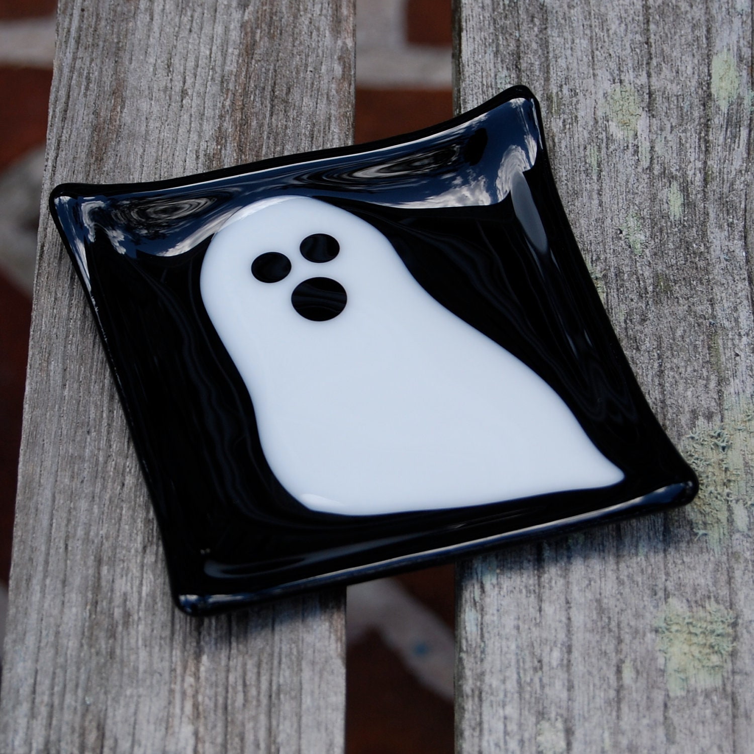 Reserved for Alia - SALE Ghost Halloween Fused Glass Dish, Candy Dish, Soap Dish, Decoration