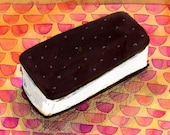 Ice cream sandwich