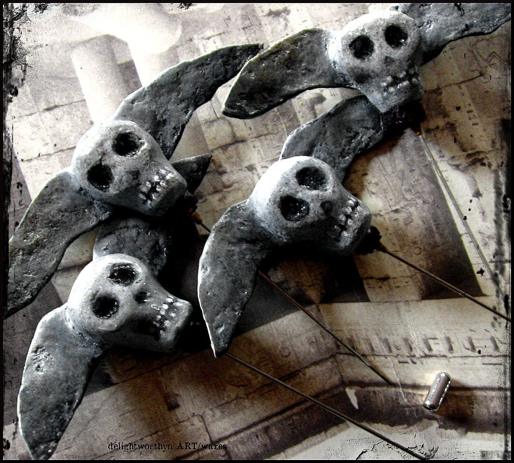 Graveyard Angel Hat or Stick Pins