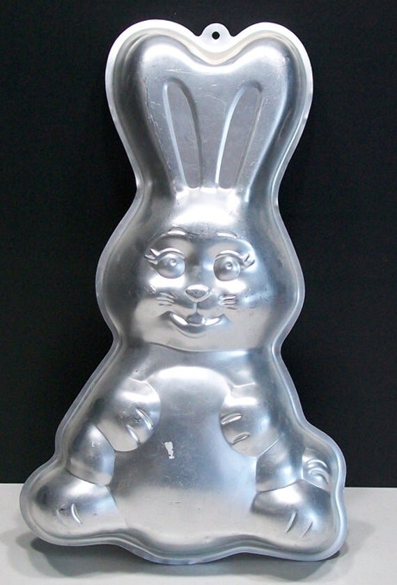 bunny cake pan