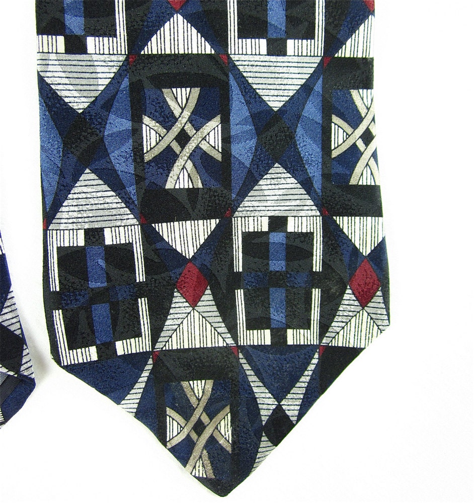 Vintage 1960s or 70s Silk Graphic Print Necktie