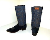 Vintage Grey Acme brand cowboy boots in a cowgirl size 7 M