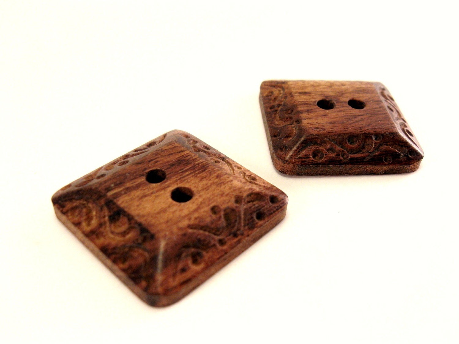 Square brown wood button set of 2 large natural carved button (BB104)