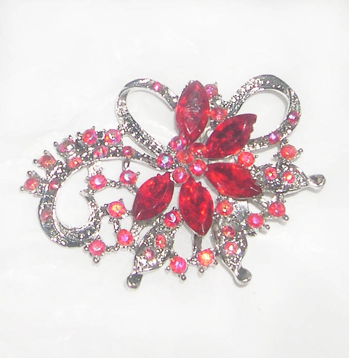 Vintage Brooch with Red Rhinestones