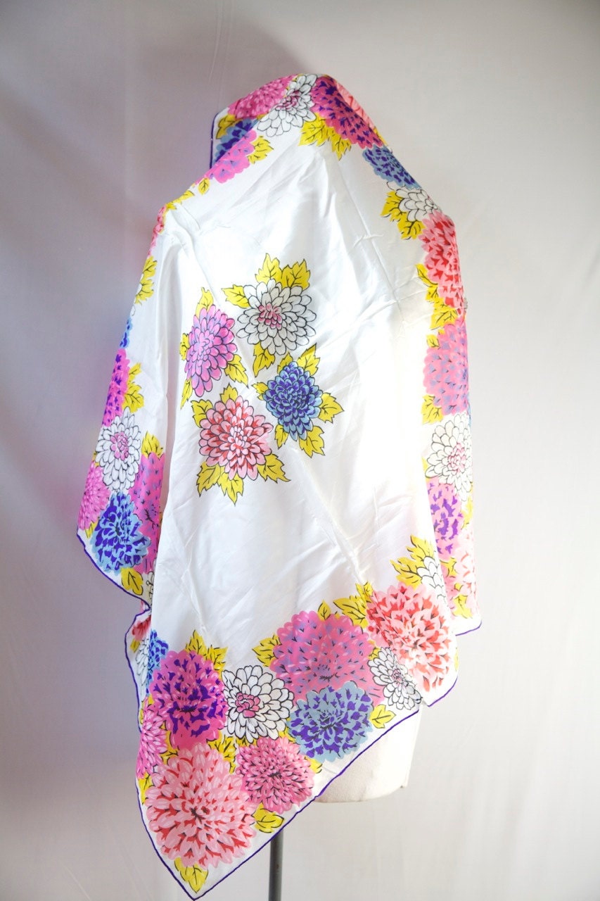 Vintage 50's Scarf, Gorgeous Floral Print, Silk Rayon Blend