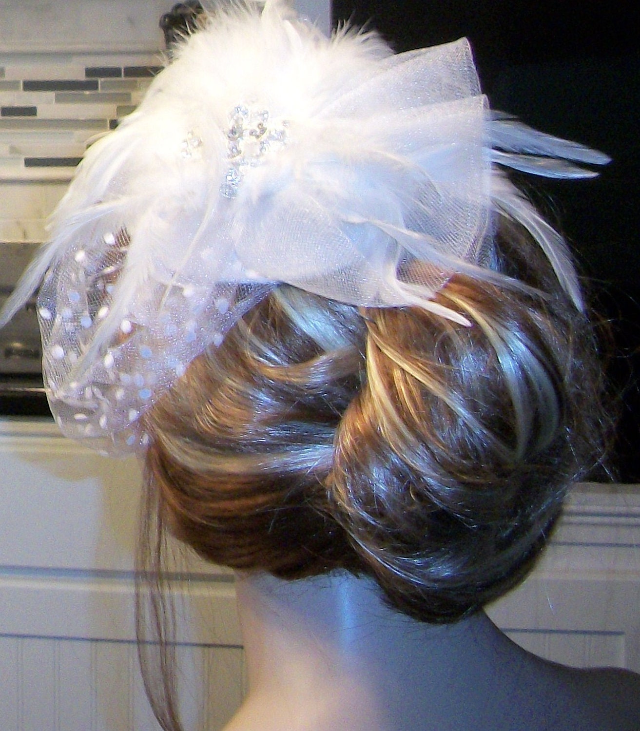 Bridal headpiece elegant rhinestone cap with veil