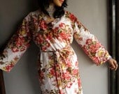 White Floral Kimono Crossover Robe..getting ready robe, bridal robe..pre-wedding photos..wedding favors, photo props, bridesmaids robes